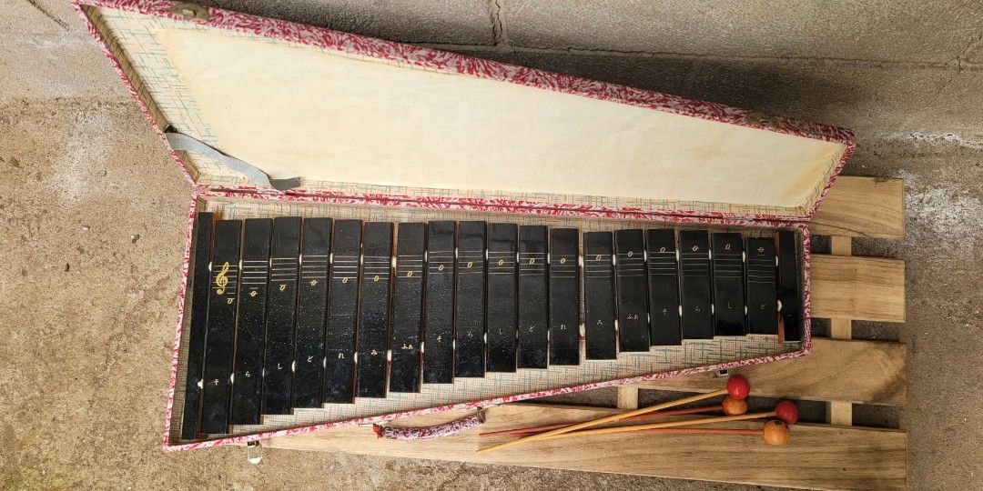 JAPAN VINTAGE XYLOPHONE (Category: Musical Instruments) located in Sablan. Submitted by gongonshelley12 (Listing ID 1444814024, Image 2). Description: FIRST TO PAY; GCASH NOW 👉👉550 ONLY👈👈 JAPAN VINTAGE XYLOPHONE MAHAL DIN SA ONLINE APPS EXCELLENT MAY BAHAY NA RIN.