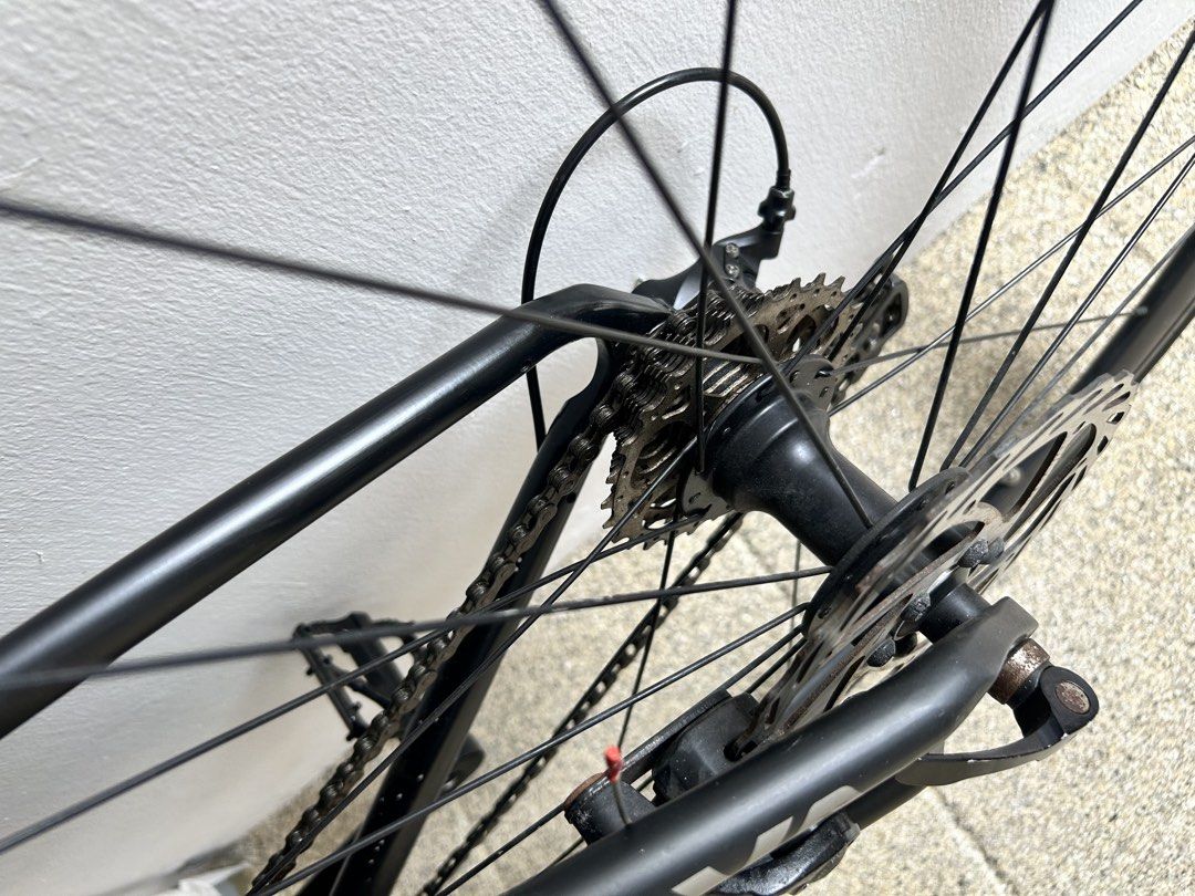 Java Siluro 3 (Category: Bicycles) located in Singapore. Submitted by enrique_sim (Listing ID 1444709589, Image 3). Description: -Ready for your next ride or commuting -Frame Size: 53cm (M) -Brakes are just a little hard to use - Carbon Fork - Shimano Sora 2x9 speed (18) rear derailleur - Disc Brakes - Recently Pumped tires and changed bar tape grip - Recently sent for maintenance ($100) - Minor tears and Scratches -No crashes -Does not include a