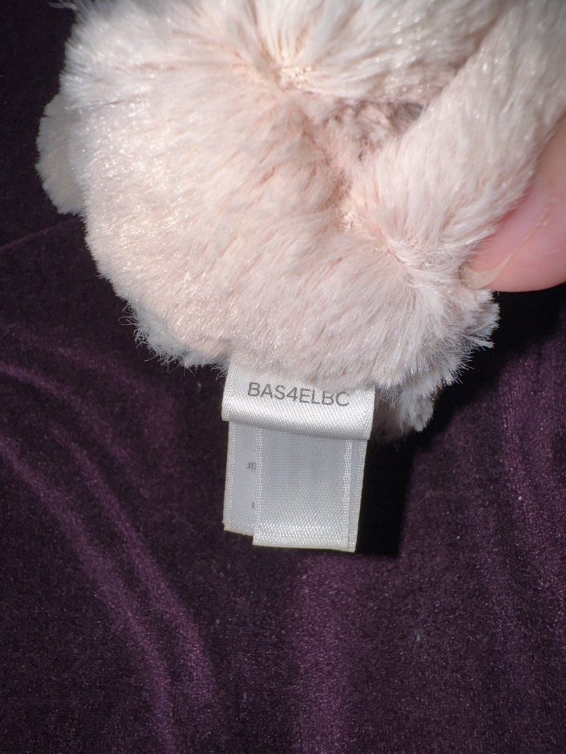 Jellycat Bashful Blush Bunny Bag Charm (Category: Charms) located in Valenzuela. Submitted by gracemuy (Listing ID 1444785564, Image 3). Description: Jellycat Bashful Blush Bunny Bag Charm Authentic bought from a pasabuy in Hong Kong .