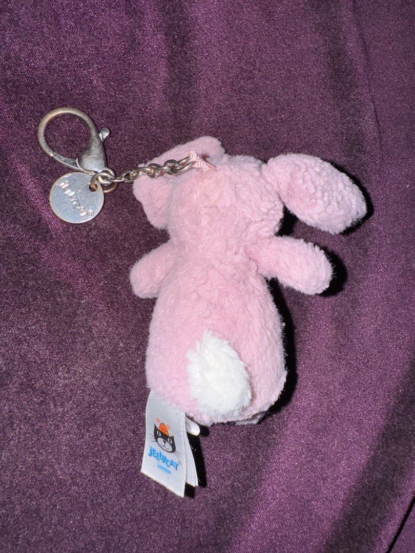 Jellycat Bashful Tulip Bunny Bag Charm (Category: Plushies & Soft Toys) located in Valenzuela. Submitted by gracemuy (Listing ID 1444785922, Image 2). Description: Authentic Jellycat Bashful Tulip Bunny Bag Charm (retired).