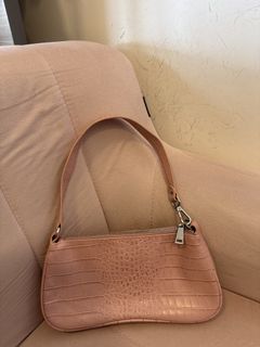 （分類：）位於 。 由 q.closet_ 提交（商品編號 1444726122，圖片 1）。簡介： 。
