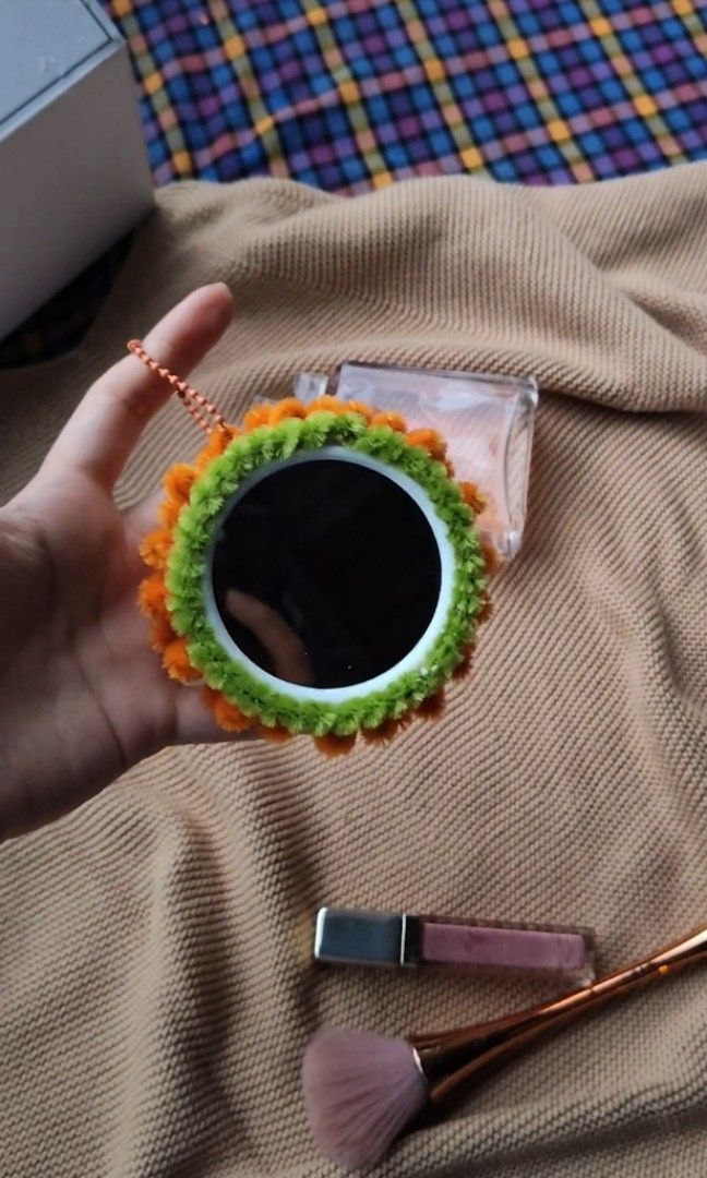 Keychain mirror Fuzzy wire (for 10 orders,plus 1 Free) (Category: Mirrors) located in Marikina City. Submitted by cathdeeee (Listing ID 1444700151, Image 2). Description: PLUS 1 FREE for every 10 orders order now deliver tomorrow! 10 Colors Available (for customized Just Pm me (Price depends on design) for parties for your love one for your family friends give aways.