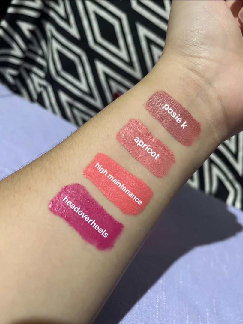 Kylie Cosmetics Matte Liquid Lipstick Set (Category: Makeup) located in Santa Rosa. Submitted by cookienau (Listing ID 1444831556, Image 2). Description: .