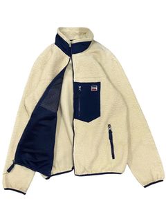 (Category: ) located in . Submitted by ecoshop_streetwear (Listing ID 1444754548, Image 1). Description: .
