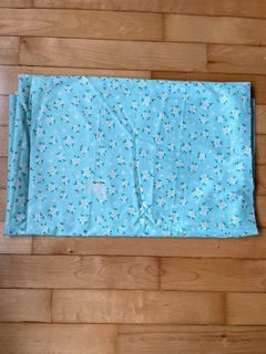 (Category: ) located in . Submitted by upcycle_with_me (Listing ID 1444719334, Image 1). Description: .