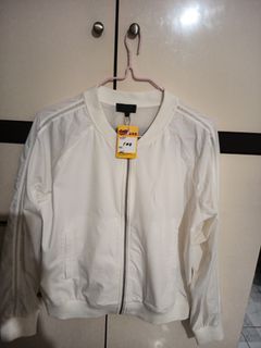 （分類：）位於 。 由 fierceeagle_09b966 提交（商品編號 1444781255，圖片 1）。簡介： 。