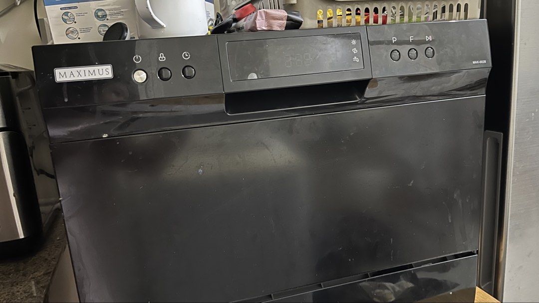 Maximus Tabletop Dishwasher (Black) MAX-002B (Category: Dishwasher) located in Quezon City. Submitted by jceleraie05355 (Listing ID 1444686802, Image 1). Description: RFS: downsizing. Perfectly working and it’s been super useful for us but we’re in a smaller place now and need some funds. Bought just last year. - Easy to set up! I-plug lang sa faucet - May plastic pa yung screen haha - Maximus MAX-002B tabletop dishwasher in sleek black. - Compac