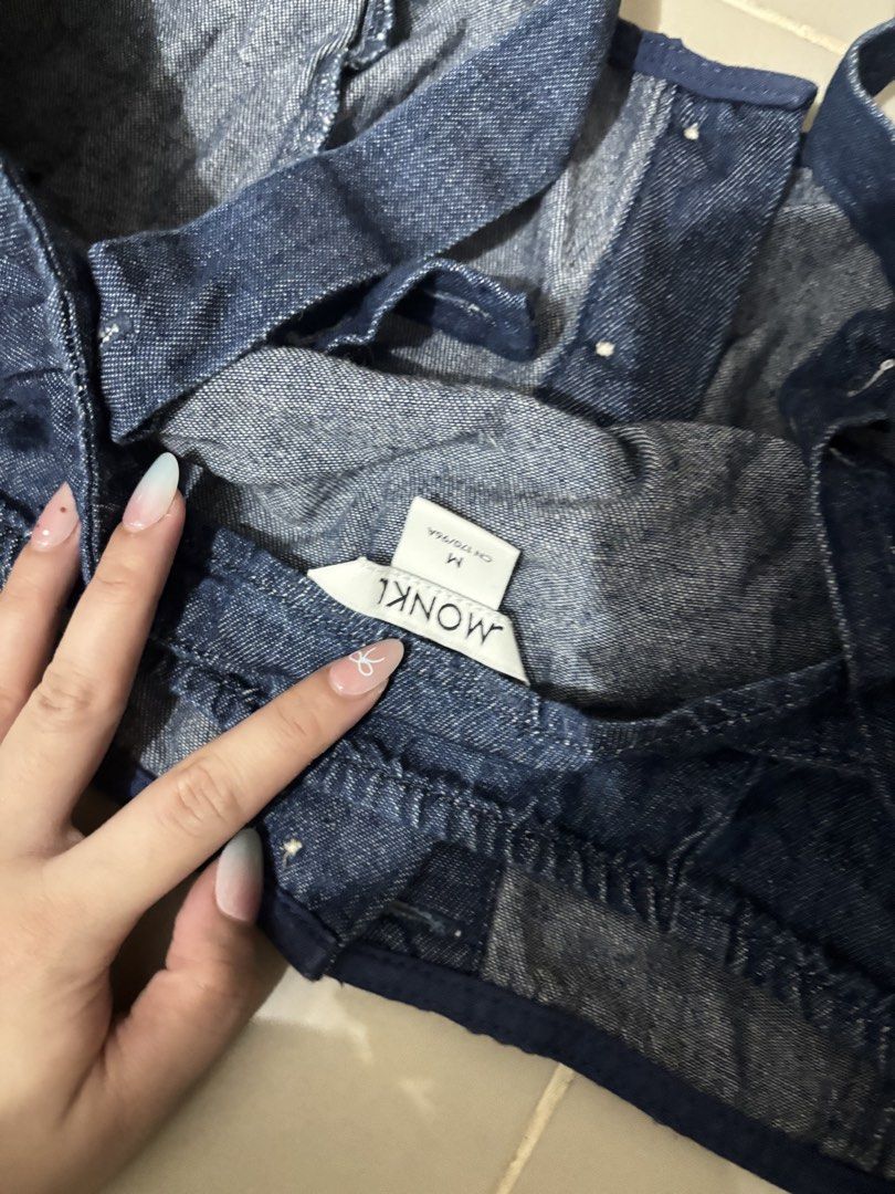 Monkl denim top (Category: Others Tops) located in San Jose del Monte. Submitted by rtemsii (Listing ID 1444780253, Image 3). Description: Nilabhan lng d pa nasuot.