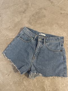 (Category: ) located in . Submitted by meru001 (Listing ID 1444703713, Image 1). Description: .