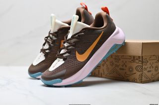 (Category: ) located in . Submitted by factory.shoes.outlet (Listing ID 1444684314, Image 1). Description: .