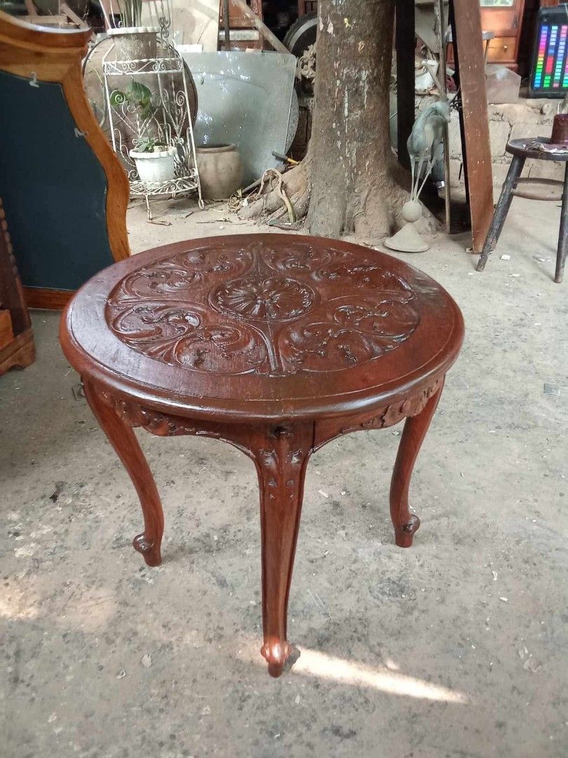 Old Victorian Coffee Table (Category: Other Home Furniture) located in Rizal. Submitted by mommykiee (Listing ID 1371406344, Image 1). Description: Old Victorian Coffee table Made of narra wood Size: D23 H22inch Newly stripped & varnished.