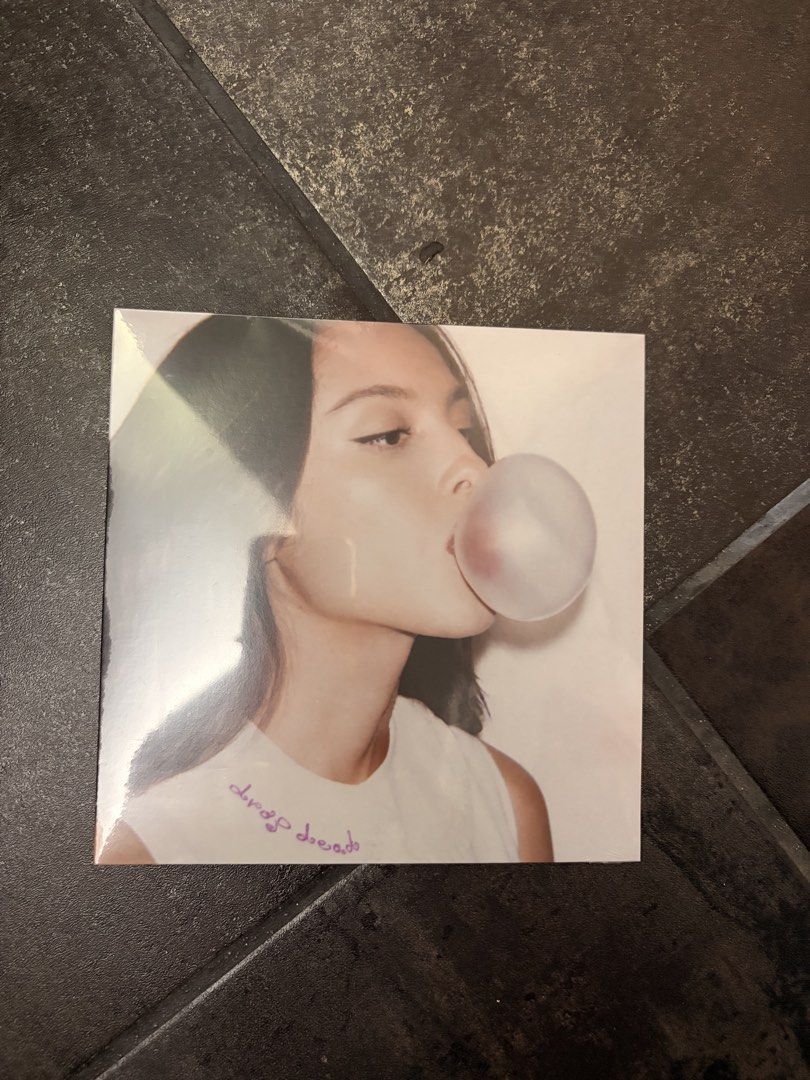 [On Hand/ Sealed 7” Vinyl Record] Olivia Rodrigo: Drop Dead (Category: Vinyls) located in Quezon City. Submitted by migch_5071 (Listing ID 1444822794, Image 1). Description: Olivia Rodrigo 7” Vinyl Record Drop Dead 💿 Brand New, Sealed 💿 Shipping: c/o buyer (delivery within 1-3 days) 💿 Location: Metro Manila.