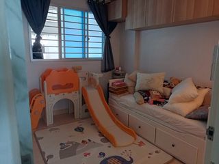 (Category: ) located in . Submitted by masterofpuppets (Listing ID 1444740579, Image 1). Description: .