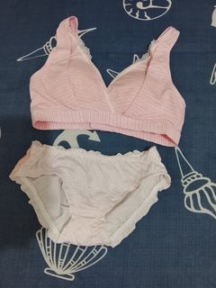 (Category: ) located in . Submitted by coolcoollove (Listing ID 1444819618, Image 1). Description: .
