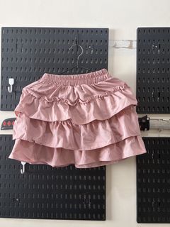 (Category: ) located in . Submitted by ealectrice (Listing ID 1444701734, Image 1). Description: .