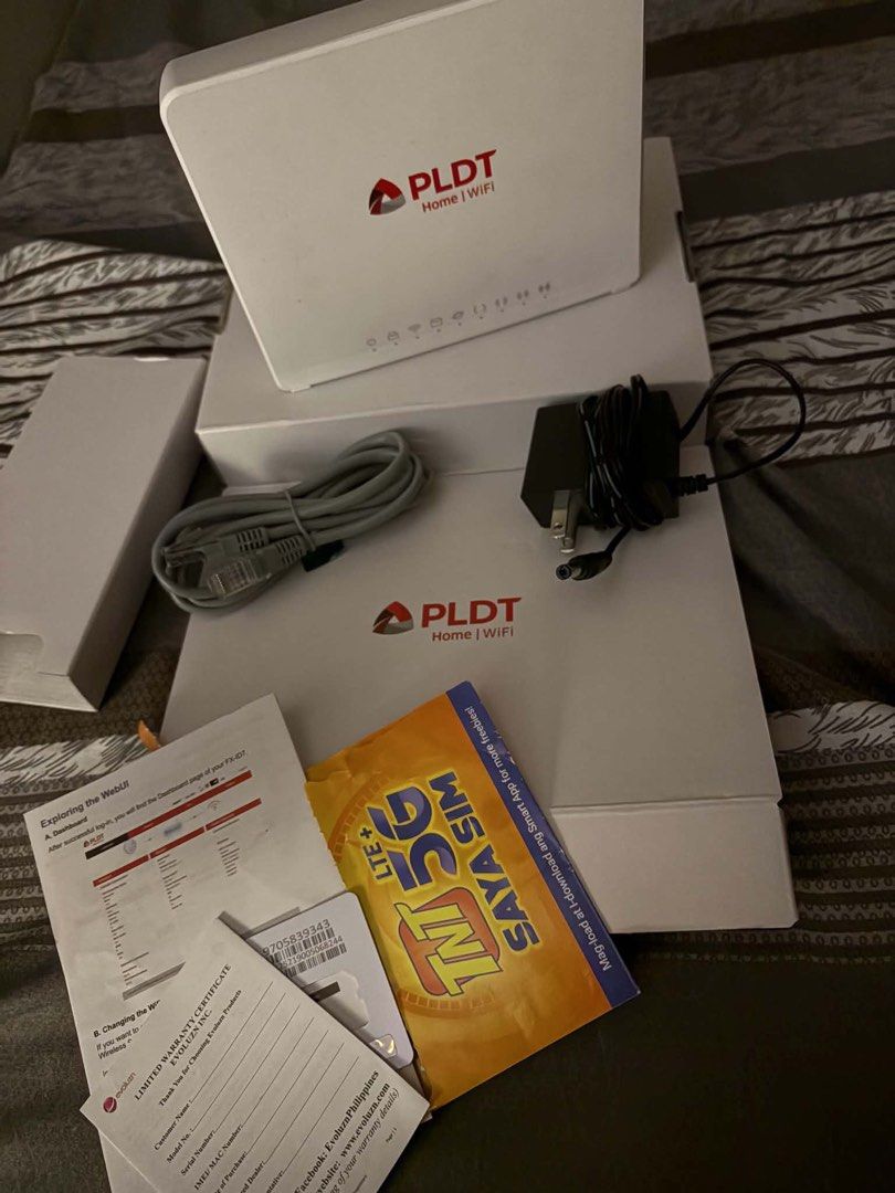 Pldt router (Category: Announcements) located in Pasig City. Submitted by dc_gadgets (Listing ID 1444816941, Image 1). Description: Pldt good as new Complete inclusion .