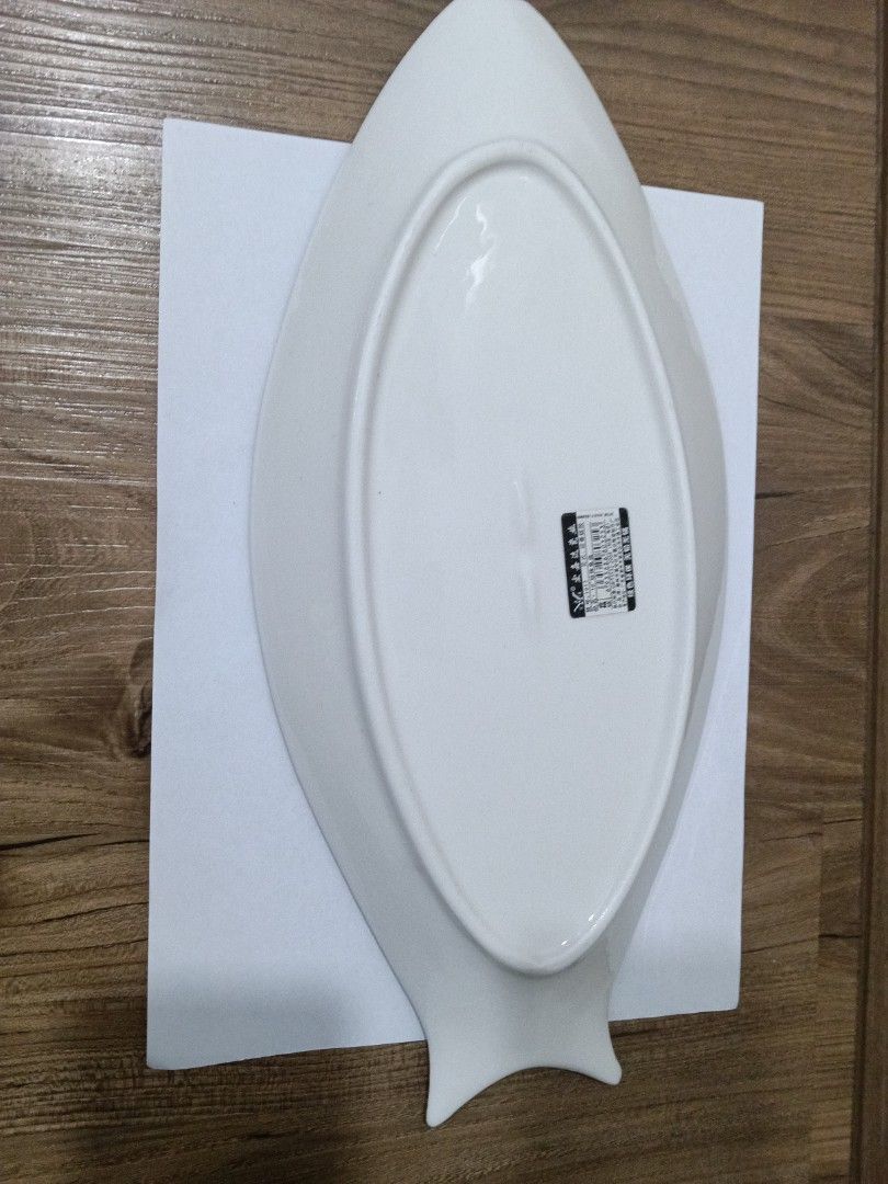Pretty Fish shape plate --please read descriptions486868685790924801