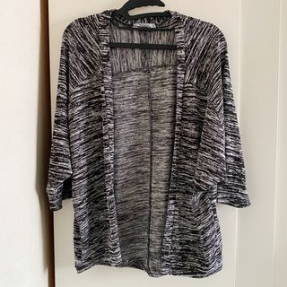 (Category: ) located in . Submitted by shopsundayx (Listing ID 1444741943, Image 1). Description: .