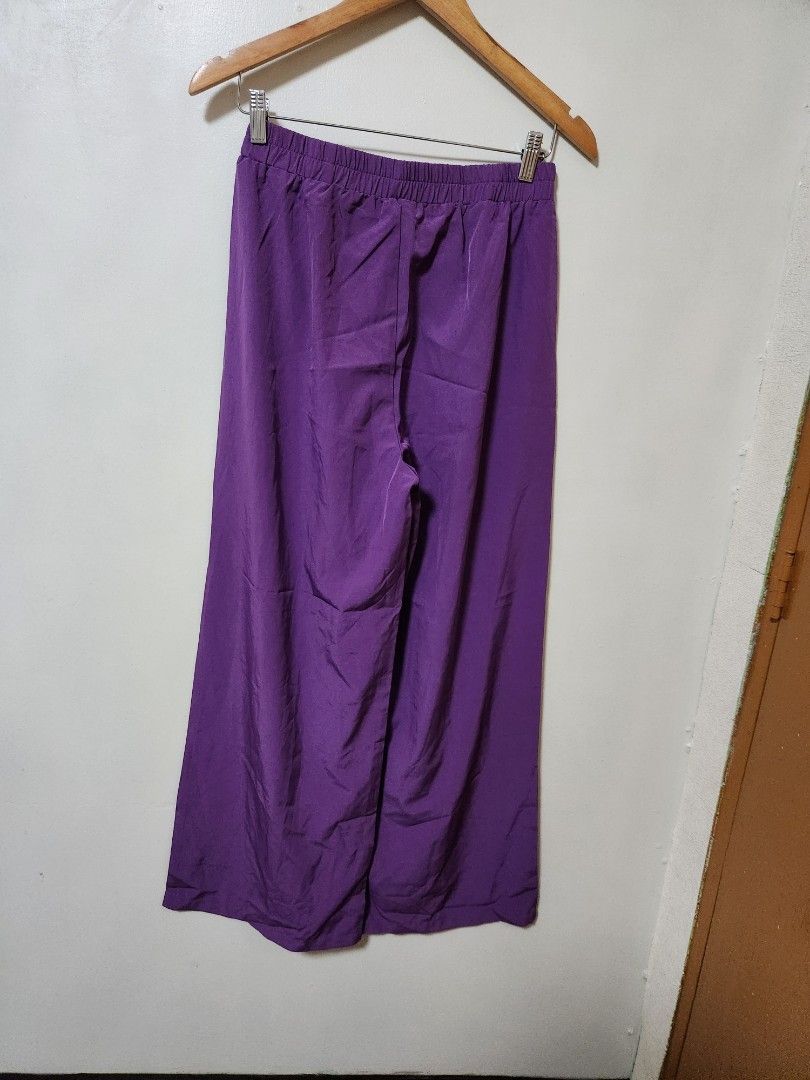 Purple gartered pants med to large (Category: Other Bottoms) located in Marikina City. Submitted by KanamiFinds (Listing ID 1444822246, Image 2). Description: waist: 26 to 38 inches length: 42 inches.