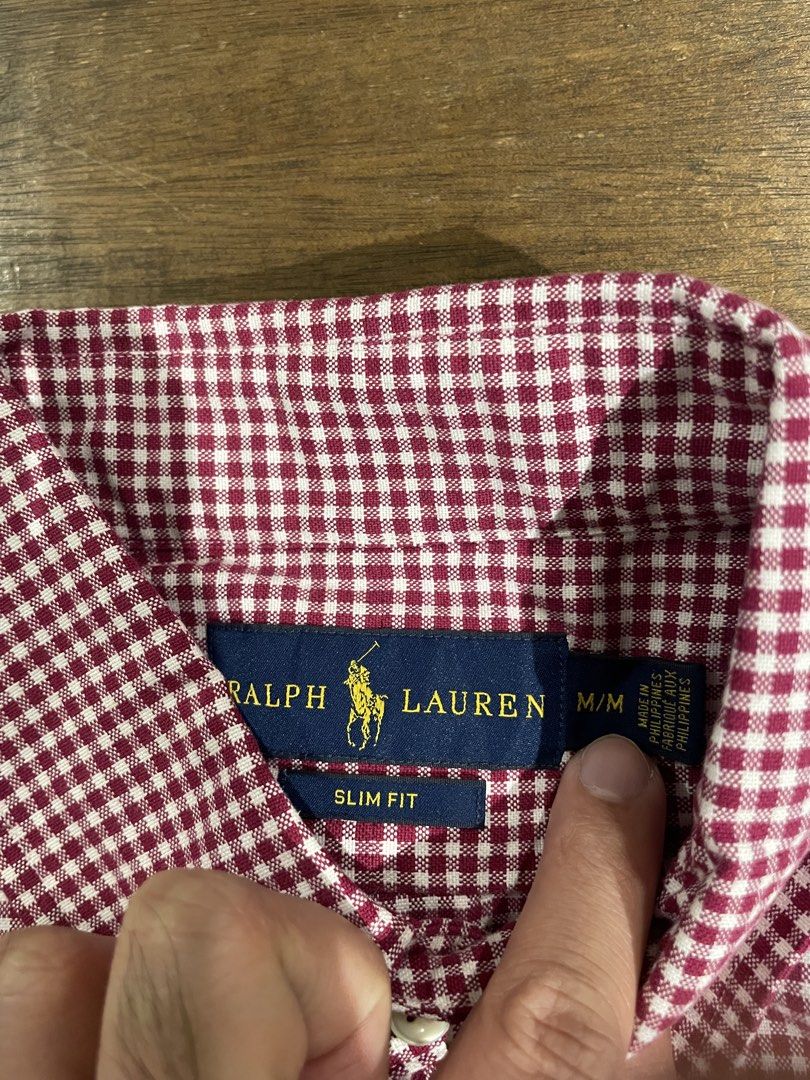 Ralph Lauren short-sleeve button-down shirt (Category: Tshirts & Polo Shirts ) located in Angeles City. Submitted by binostuff (Listing ID 1444788292, Image 3). Description: Ralph Lauren red gingham short-sleeve button-down shirt Size: M/M, Slim Fit Condition: Brand new, factory-bought 100% authentic. Classic red and white checkered design with button-down collar and embroidered pony logo..