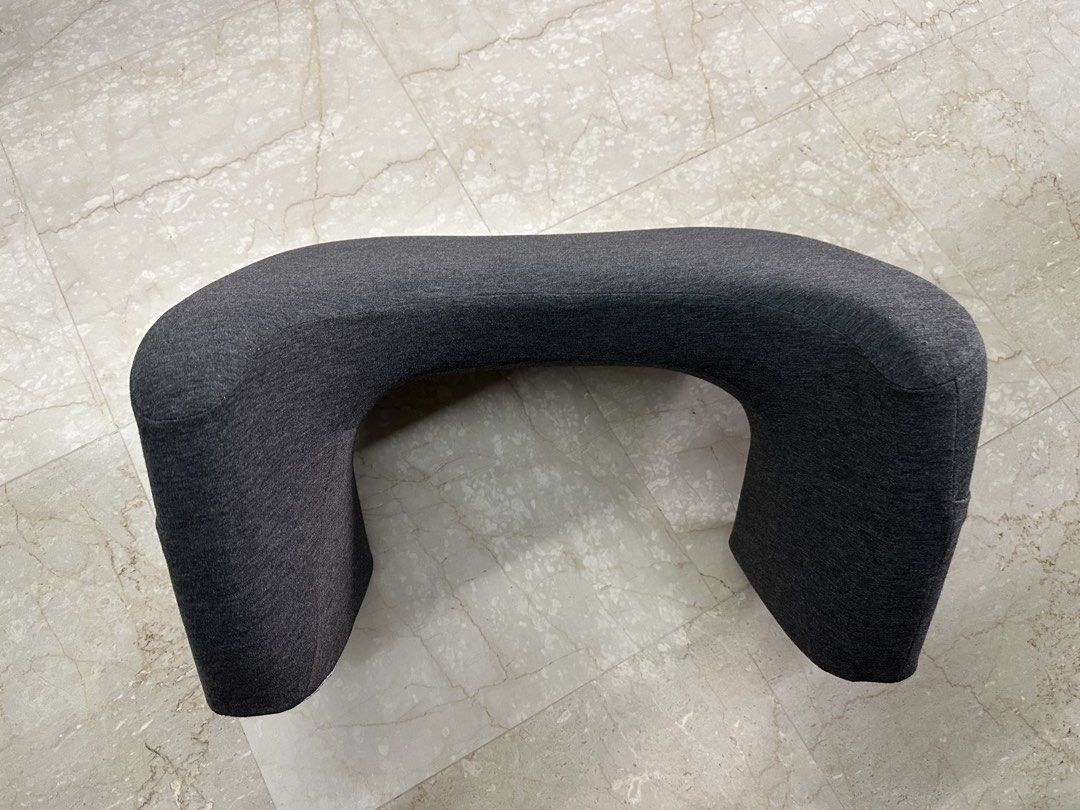 Reading and gaming pillow486681179367690243