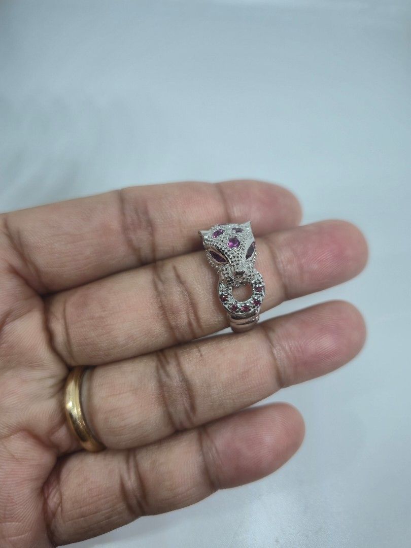 S925 Rhodolite Garnet Panther Design Ring (Category: Rings) located in Paranaque City. Submitted by momoftwo23 (Listing ID 1444716507, Image 2). Description: 4x2mm Marquise Unheated African Rhodolite Garnet Panther Design S925 Sterling Silver Ring Size 9 Made in Thailand P2,100 Free Nationwide Shipping via LBC Payment via BPI, BDO, Gcash/Maya and Palawan Remittance.