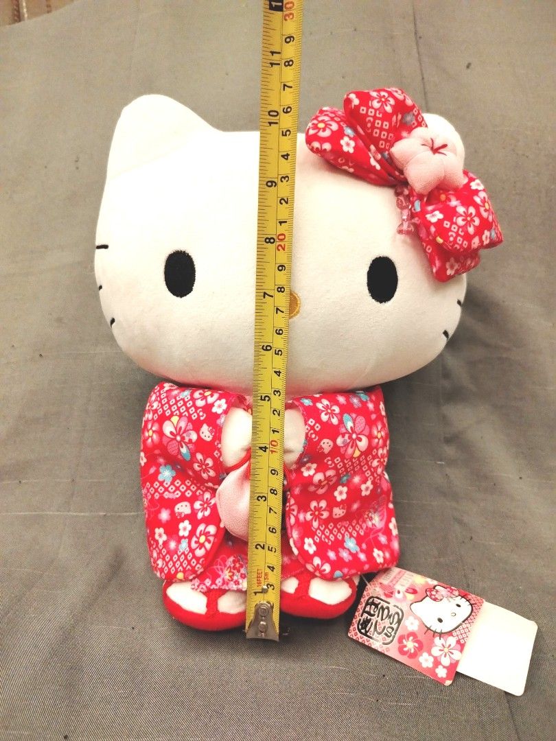 Sanrio Hello Kitty Sakura Kimono Plushie (Category: Plushies & Soft Toys) located in San Fernando. Submitted by jpmarketplace2023 (Listing ID 1444718626, Image 3). Description: 💚 All items are authentic from Japan. 💛 MOP: GCash (❌️ GCash Protect) 🩵 MOD: LBC only (❌️ S. Checkout, COD, COP) 💙 Meet-up: Vista Mall, San Fernando, Pampanga 💜 All items are on-hand. 🧡 First to pay gets the item first. ❤️ Breakable items are packed with care and cau