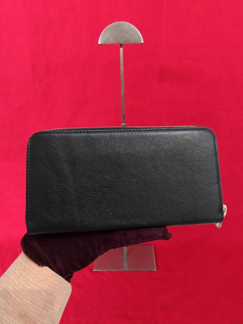 SEE BY CHLŒ B3TBPR WALLET (Category: Luxury Bags & Wallets) located in Alabel. Submitted by theleopard25 (Listing ID 1444791742, Image 3). Description: GUARANTEED AUTHENTIC JAPAN SoOURCE NO ISSUE.