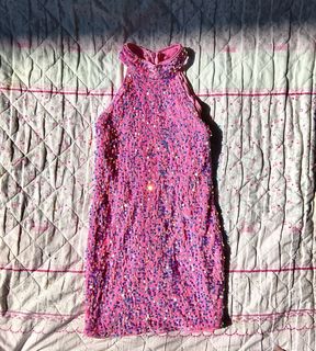 (Category: ) located in . Submitted by herellas0504 (Listing ID 1444800123, Image 1). Description: .