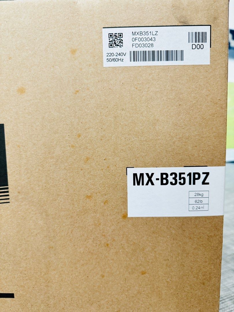 Sharp printer (Category: Printers, Scanners & Copiers) located in Singapore. Submitted by wxsx22h57m73156 (Listing ID 1444700986, Image 1). Description: 全新夏普商用打印机，未开箱使用过。.