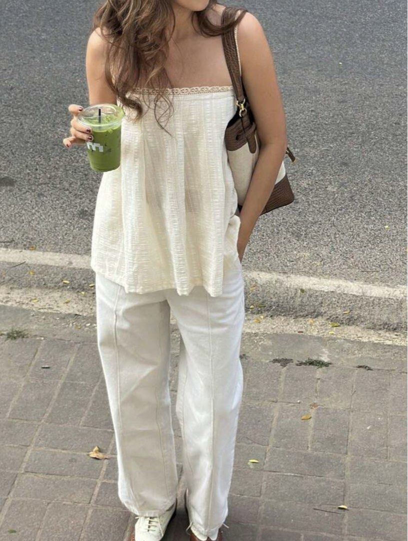 Shein dainty top (Category: Sleeveless) located in Muntinlupa City. Submitted by decluttermepls143 (Listing ID 1444847837, Image 1). Description: .