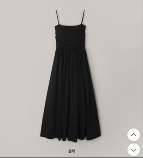 (Category: ) located in . Submitted by dressmeprettyy (Listing ID 1444798053, Image 1). Description: .