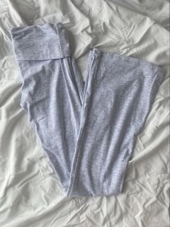 （分類：）位於 。 由 attiescloset 提交（商品編號 1444693653，圖片 1）。簡介： 。