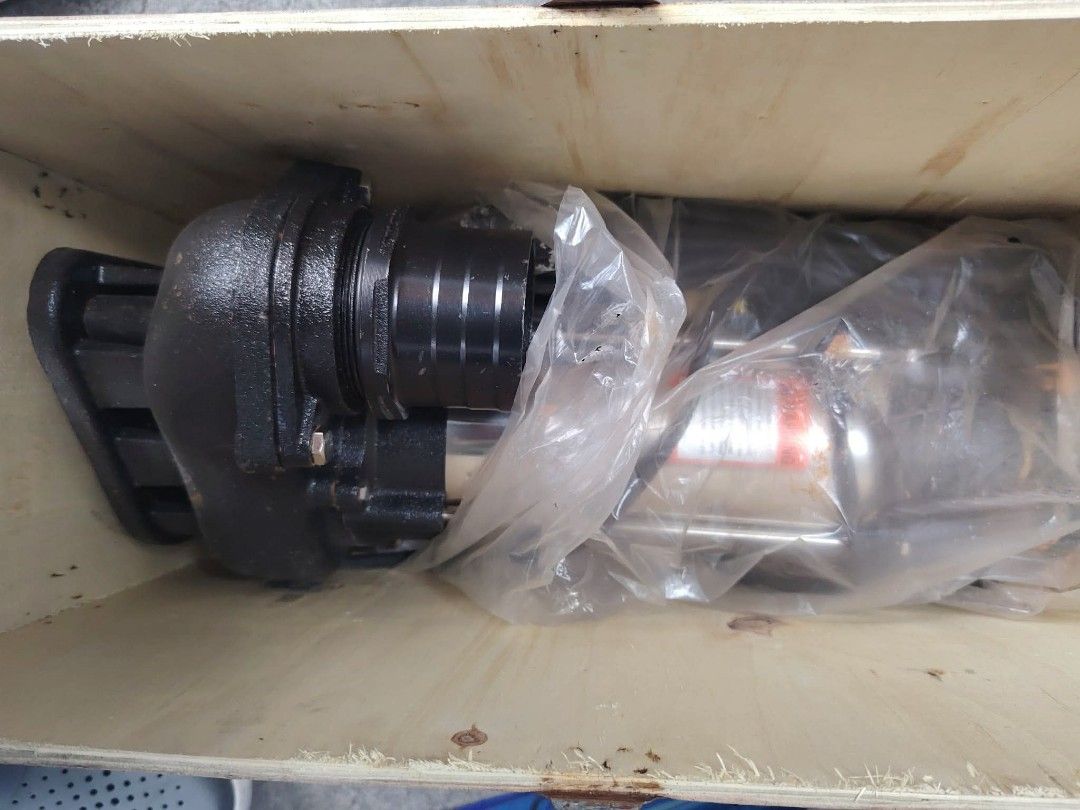 Submersible pump 2hp (Category: Other Home Appliances) located in Manila. Submitted by mackieboy_756 (Listing ID 1444689782, Image 3). Description: pick up lalamove grab test before you pay.