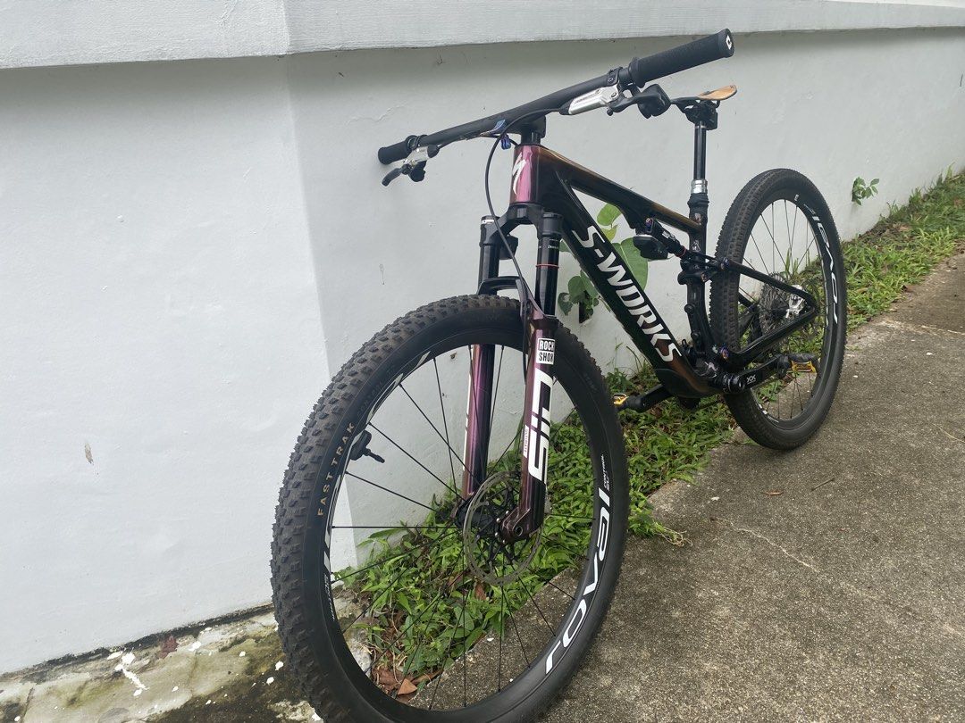 S-works Epic 8 Flight Attendent (Category: Parts & Accessories) located in Singapore. Submitted by turbosnail_james (Listing ID 1444701966, Image 2). Description: Sale is for complete bike without pedals, computer mount and saddle only. What you see is what you get. Comes complete with all batteries and chargers. Medium size frame. Standard stock parts with Ceramicspeed bb and titanium shock mount bolts..