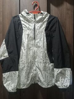 (Category: ) located in . Submitted by thrifted-_-baguio26211 (Listing ID 1444783596, Image 1). Description: .