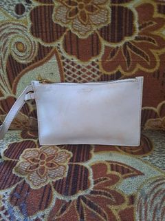 (Category: ) located in . Submitted by thrifting_mamah (Listing ID 1444847784, Image 1). Description: .