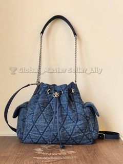 (Category: ) located in . Submitted by fashion.luxe (Listing ID 1444807345, Image 1). Description: .