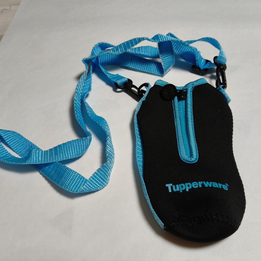 Tupperware Pouch with Strap (Read listing & reply accordingly)486746718073016320