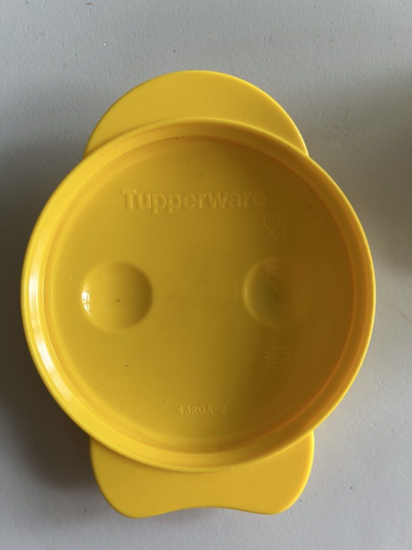 Tupperware Yellow Cups with Lids Set486463194887639042