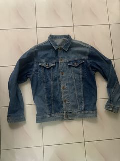 (Category: ) located in . Submitted by aimantangsi (Listing ID 1444816028, Image 1). Description: .