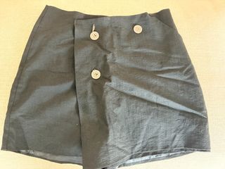 (Category: ) located in . Submitted by makingroomfinds (Listing ID 1444781105, Image 1). Description: .