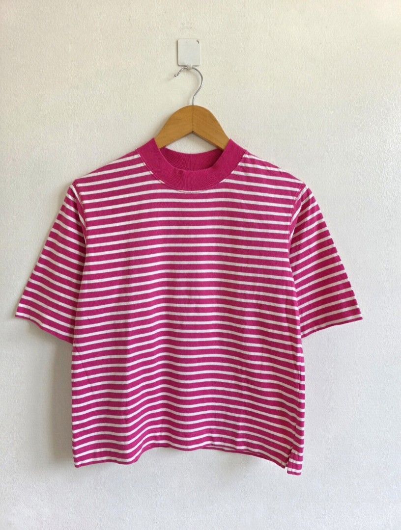Uniqlo Bublegum Pink/White Top (Category: Blouses) located in Manila. Submitted by closetbyandy (Listing ID 1444744268, Image 2). Description: ✨please READ before making an inquiry and placing your order(s) to avoid misunderstanding 📍I will not entertain inquiries or orders from accounts with a history of negative reviews (buyer or seller). This policy protects both my shop's reputation and my experience as a seller. 📍Offer only if you intend t