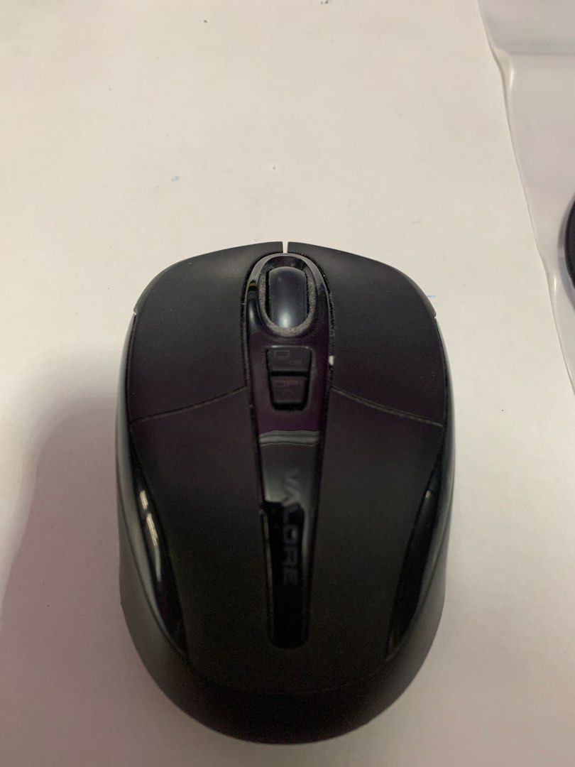 VALORE wireless mouse with charger486279021562449921