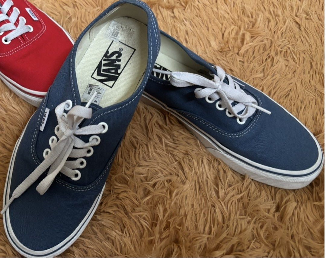 Vans Navy Blue Sneakers (Category: Sneakers) located in Taguig. Submitted by macxdinglas (Listing ID 1444702016, Image 2). Description: - Classic Vans Authentic sneakers - Color: Navy Blue - Style: Lace-up - Size: 8 women - Condition: Soles show minimal wear - Includes: Original box No flaws.