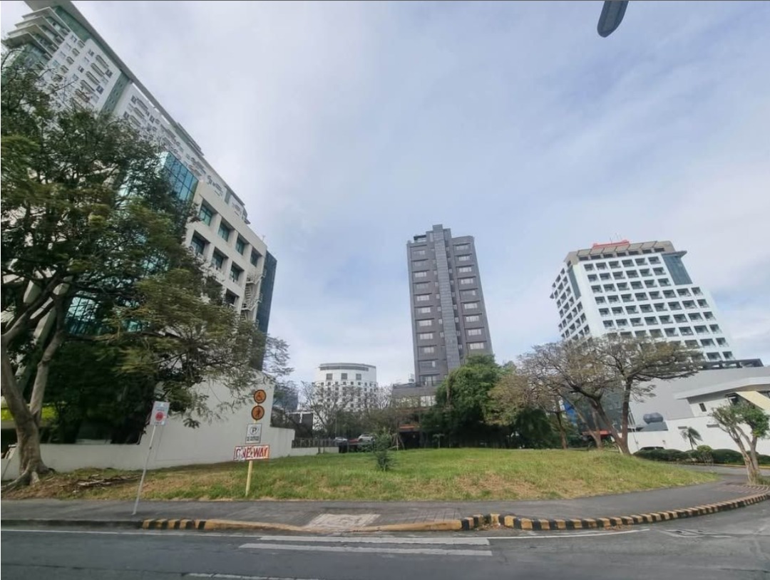 (Category: ) located in . Submitted by aby.tan (Listing ID 1444694417, Image 1). Description: .