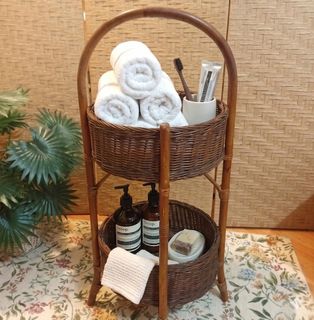 (Category: ) located in . Submitted by millennialmeetsvintage (Listing ID 1326734996, Image 1). Description: .
