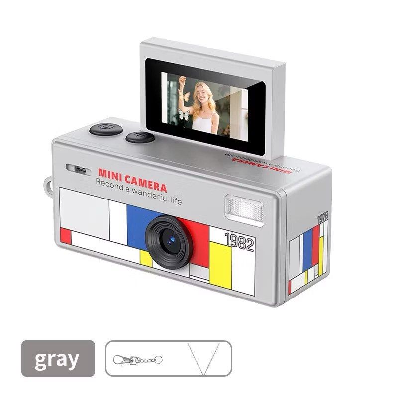 Vintage CCD Mini Digital Camera 1080P HD Flip (Category: Cameras) located in Manila. Submitted by patchypat01 (Listing ID 1444695635, Image 3). Description: Vintage CCD Mini Digital Camera 1080P HD Flip Screen Vlog Thumb Camera Built-in Flash Multiple Filters PROMO ‼️ 999 pesos for today only!! NO SD CARD INCLUDED 1500 if w SD CARD LOC: San Juan City.