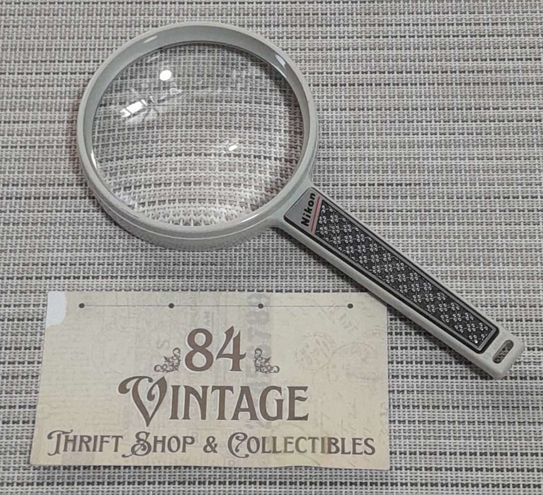 Vintage Nikon 8D Loupe with a 2x magnification factor (Category: Lens & Kits) located in Las Pinas. Submitted by 84vintage (Listing ID 1444750401, Image 1). Description: These magnifying glasses are often considered collectible retro items made in Japan. Actual photos posted. Please examine them carefully as they are part of the description. --📌 MUST READ Before Dealing with us 📌-- ⚠️Price is posted. No lowballs please. ⚠️Vintage items are only