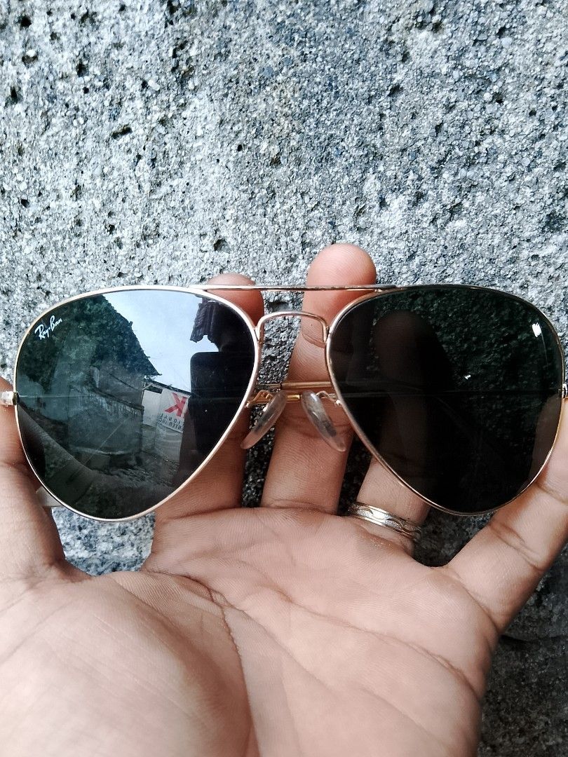 Vintage Ray ban Aviator 58[]14 (Category: Sunglasses & Eyewear) located in Angeles City. Submitted by well_thrift (Listing ID 1444836983, Image 3). Description: Vintage Rayban Aviator 58[]14 minimal dents and signs of usage. No box/case, but will provide before shipping. Made in italy. 58[]14 🏷️Selling for 2,800 plus sf. 🚚💵Gcash x Jnt. 📍Pampanga. Dm.📩📩.